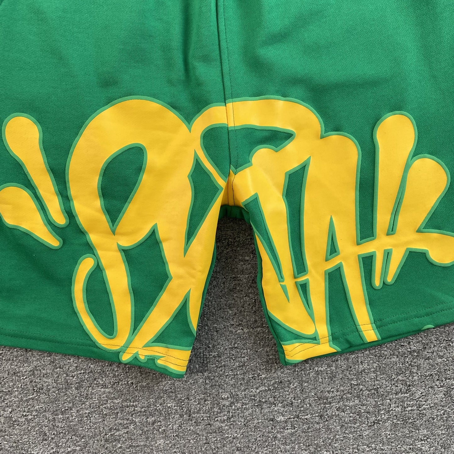 SYNA WORLD SHORTS GREEN