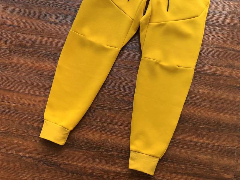 NIKE TECH FLEECE PANTS x YELLOW