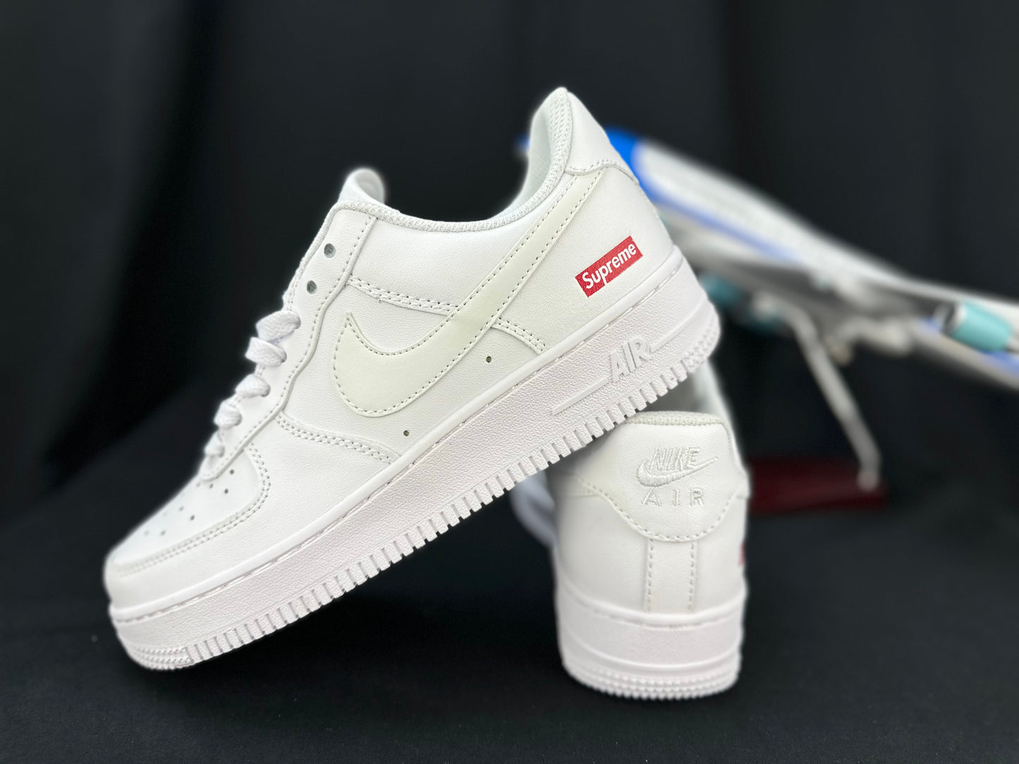 NIKE AIR FORCE 1 Supreme "White"