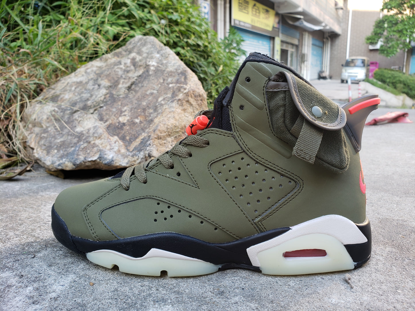 Jordan 6 Retro "Travis Scott - Medium Olive"