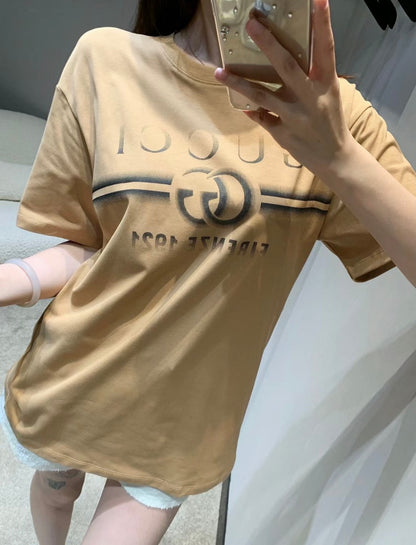 Gucci Tan T-Shirt with Firenze 1921 Logo