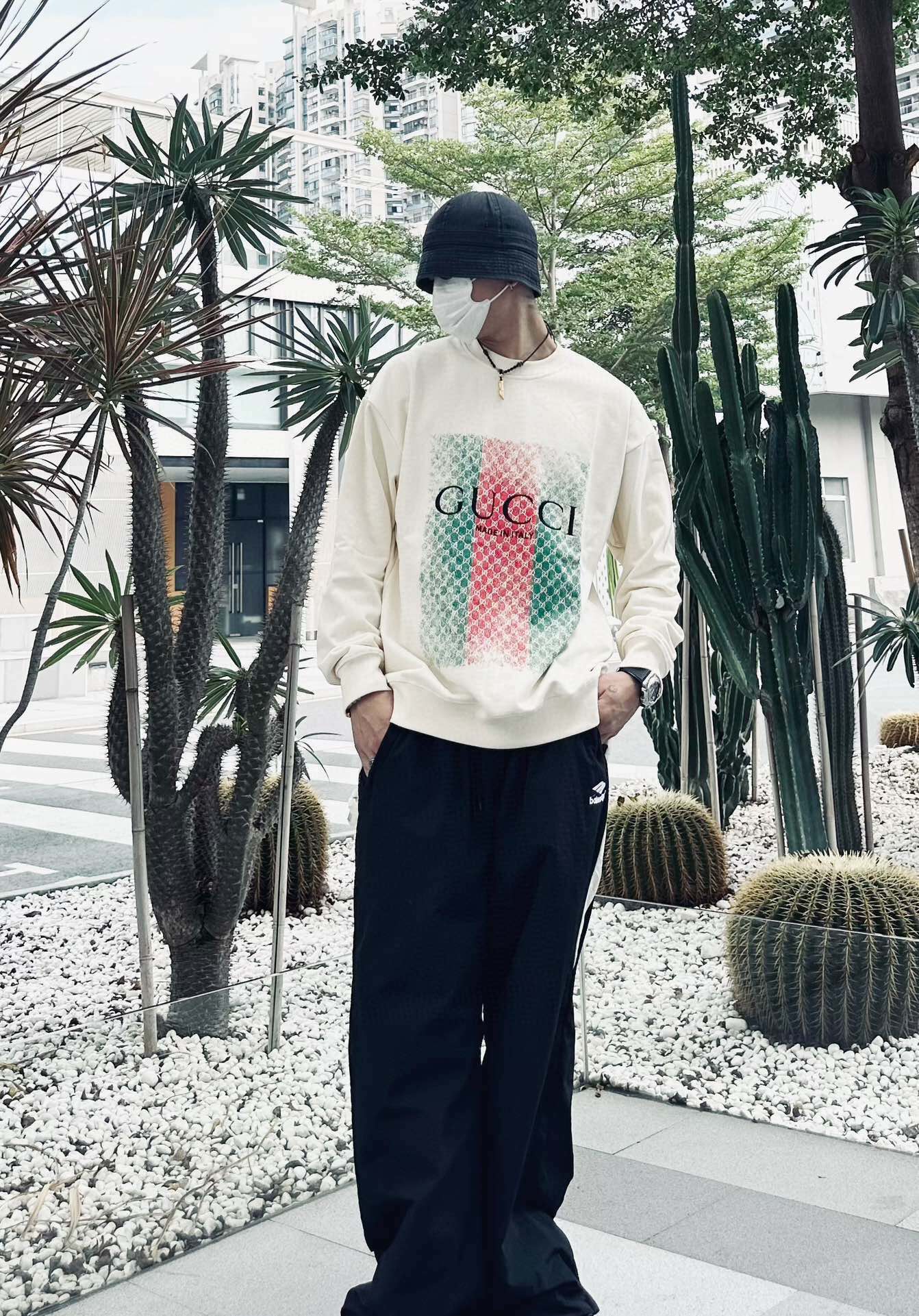 Gucci Sweatshirt