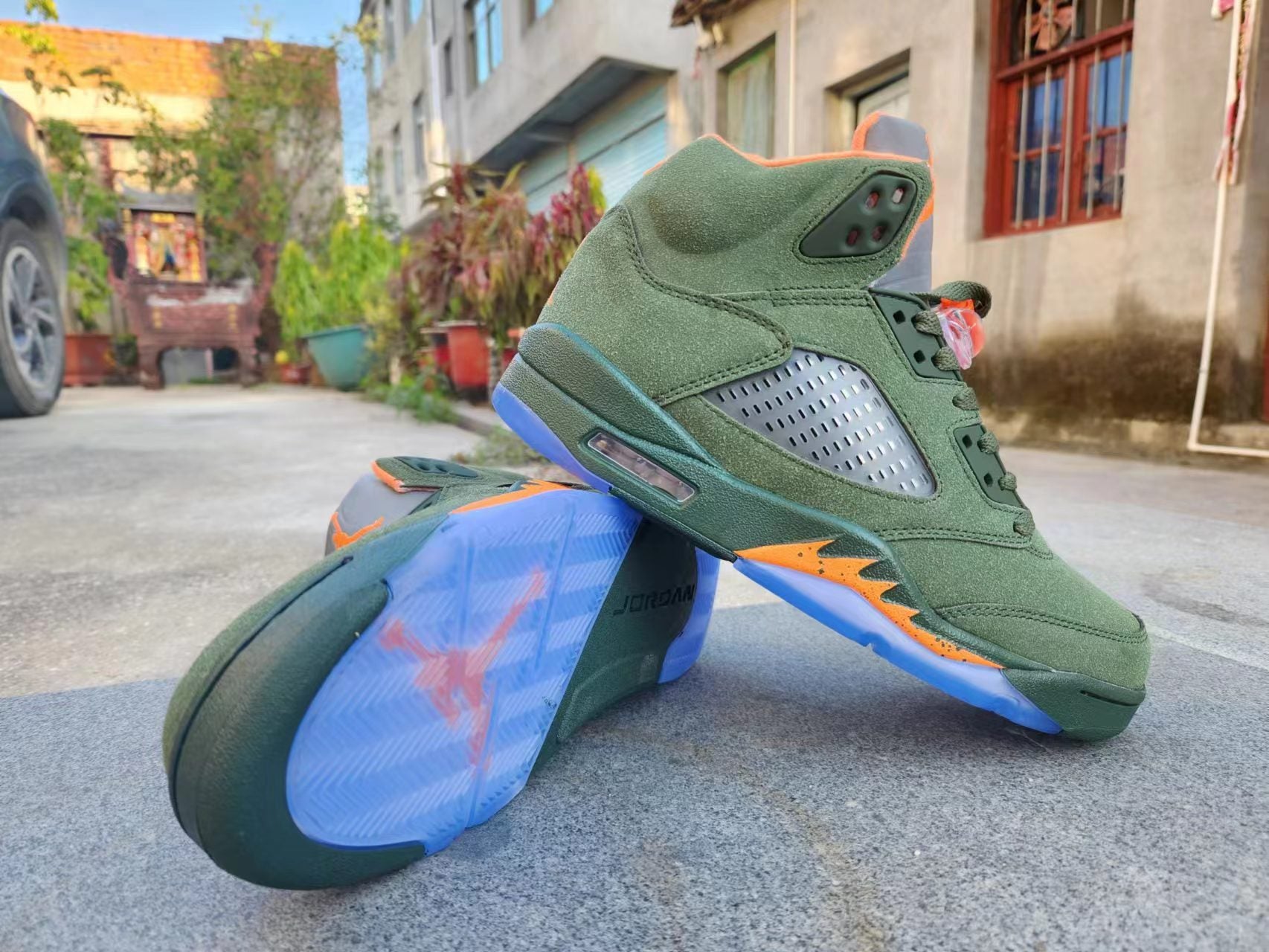 Jordan 5 green and orange