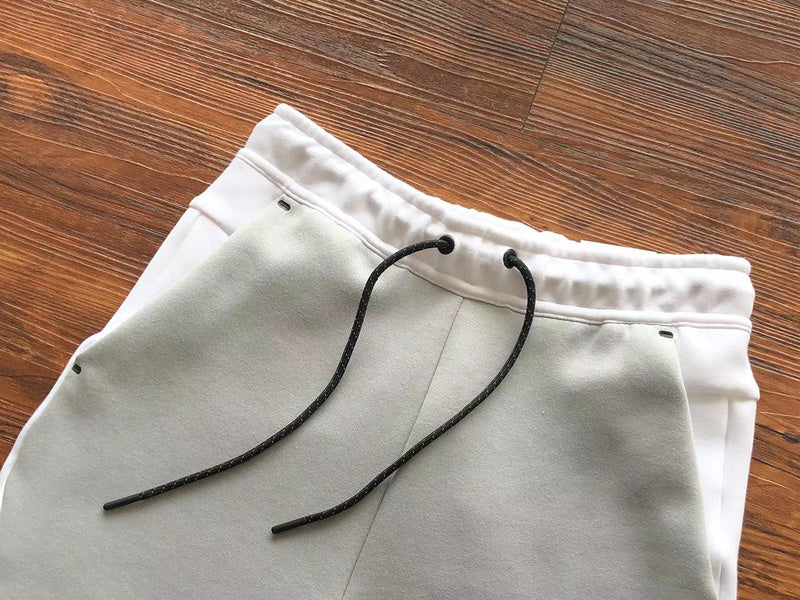 NIKE TECH FLEECE PANTS x WHITE/GREY