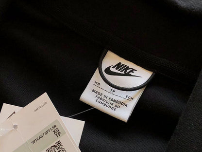 NIKE TECH FLEECE HOODIE x BLACK/DARK SMOKE GREY