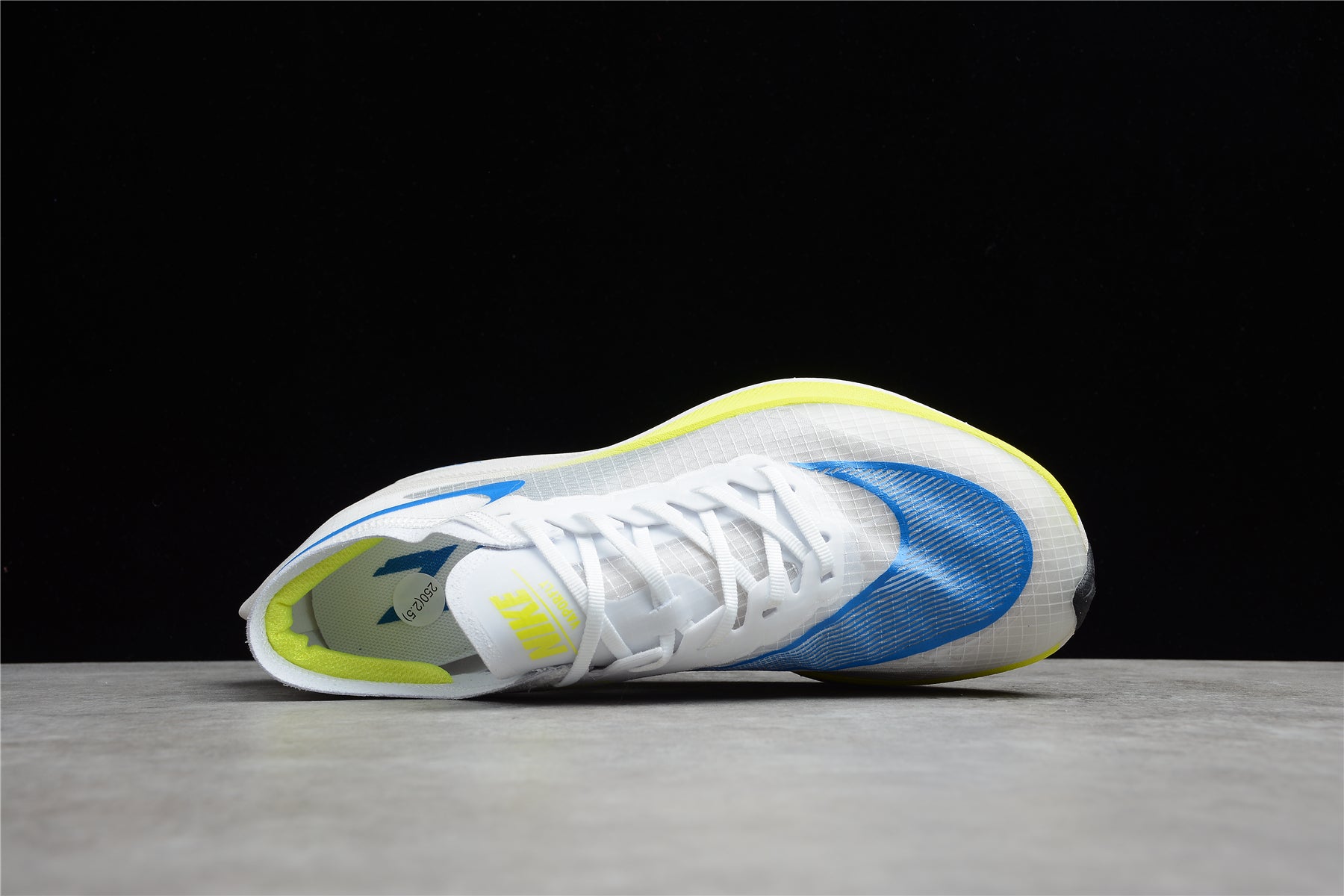 ZoomX Vaporfly NEXT% 2 White，Blue and Yellow