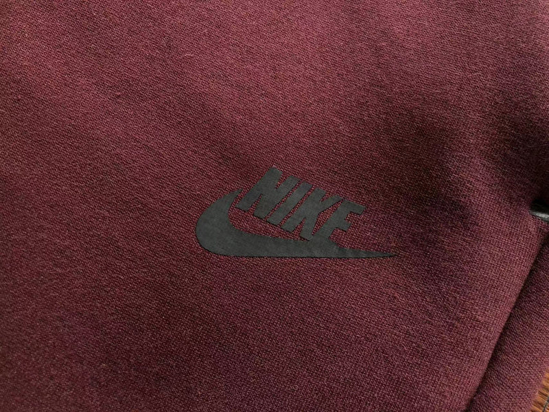 NIKE TECH FLEECE PANTS x BERRY/POMEGRANATE