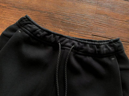 NIKE TECH FLEECE PANTS x BLACK