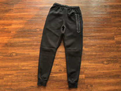 NIKE TECH FLEECE PANTS x BLACK/GREY