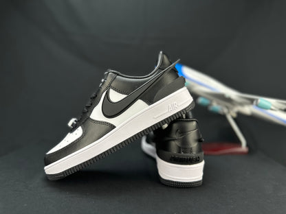 NIKE AIR FORCE 1 "Big Swoosh Panda"