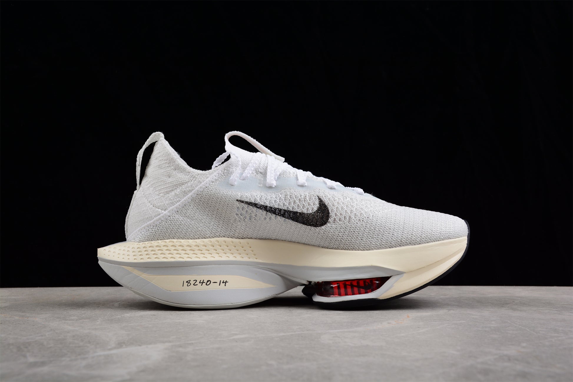 Zoom Alphafly NEXT% 2 White and Black