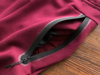 NIKE TECH FLEECE PANTS x BURGUNDY