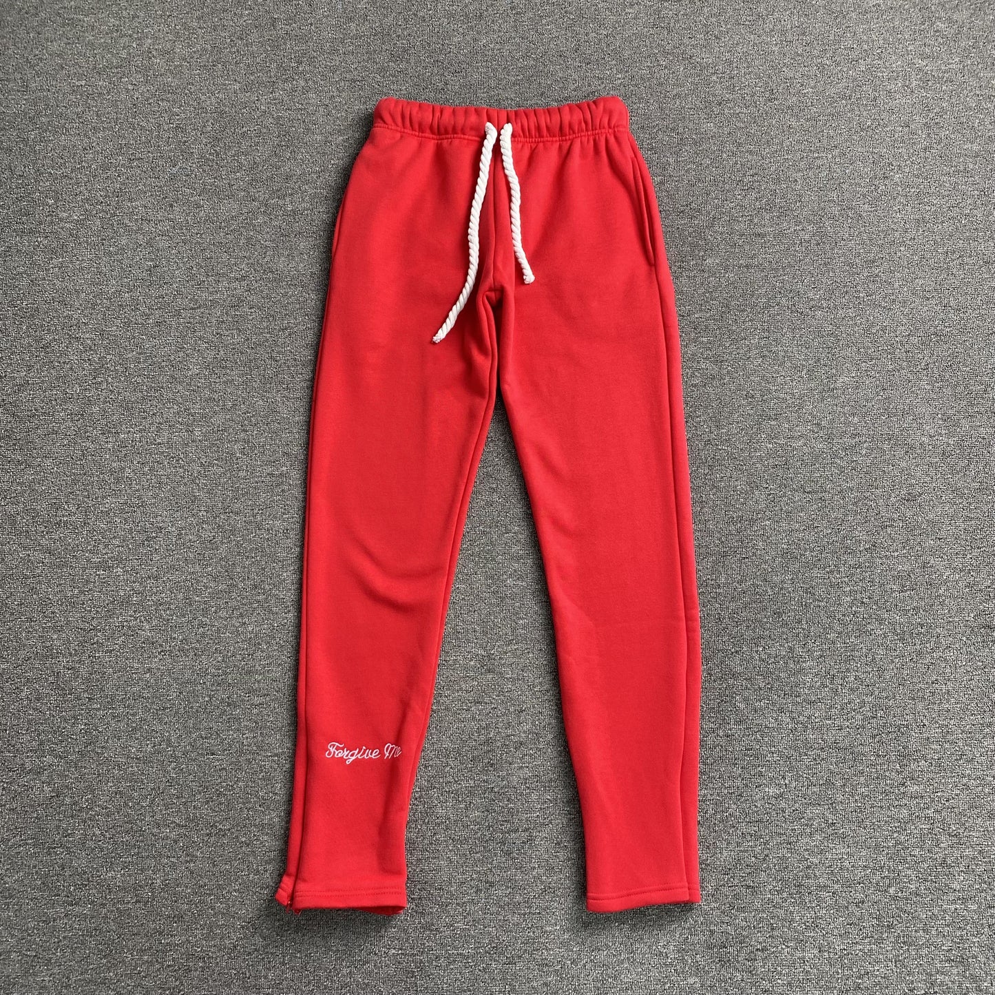 SYNA WORLD SYNA LOGO SWEATPANTS RED