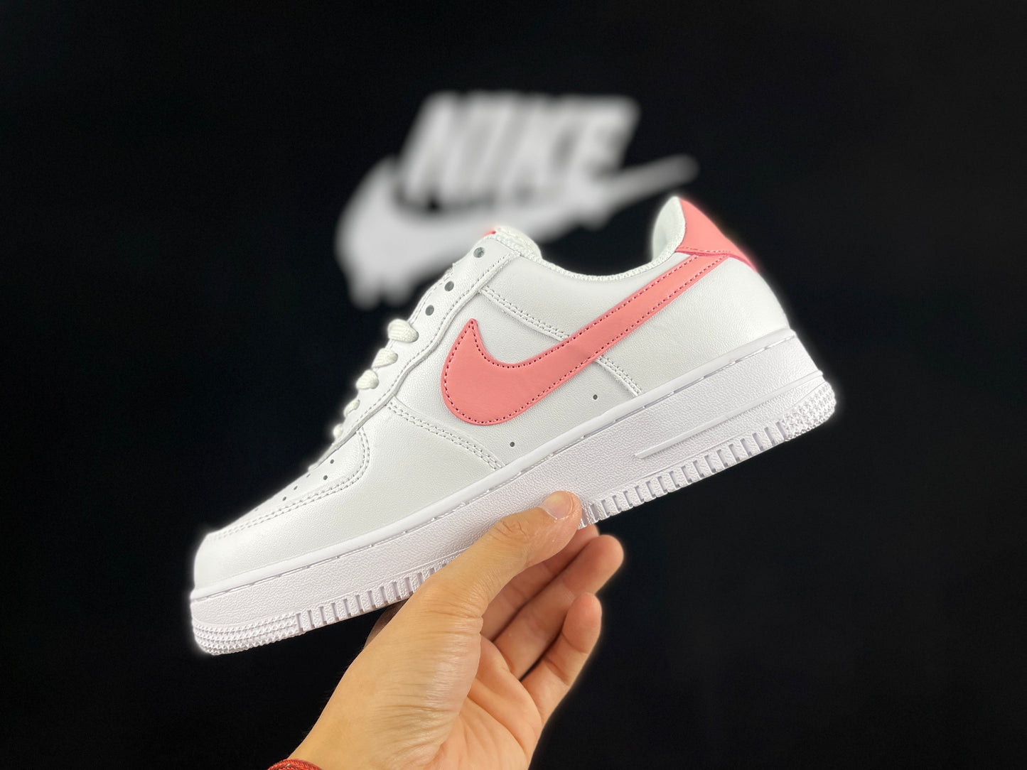 NIKE AIR FORCE 1 "Mini Swoosh White/Pink"