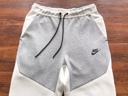 NIKE TECH FLEECE PANTS x GREY VOLT