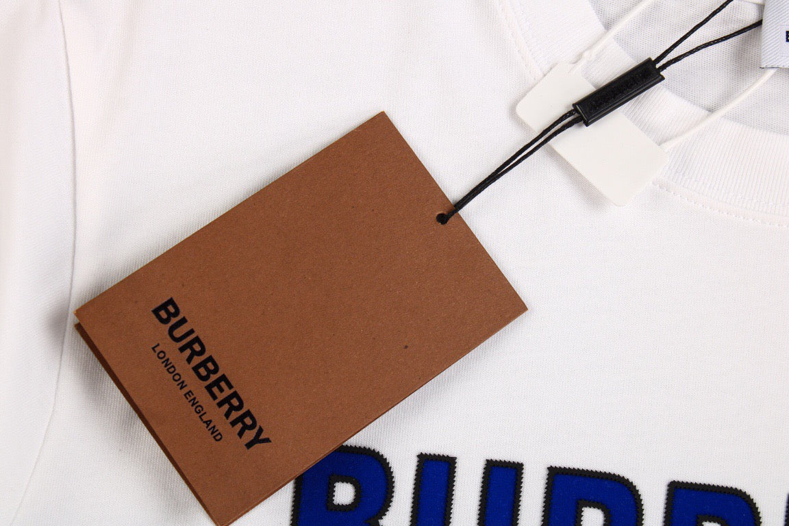 BURBERRY LONDON ENGLAND LOGO T-SHIRT WHITE