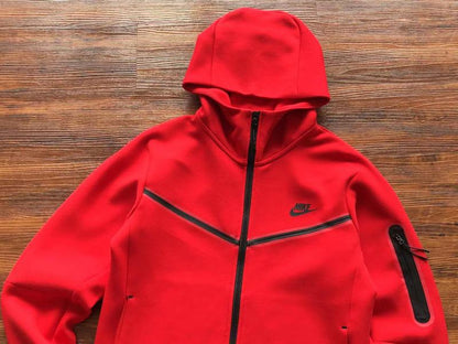 NIKE TECH FLEECE HOODIE x UNIVERSITY RED