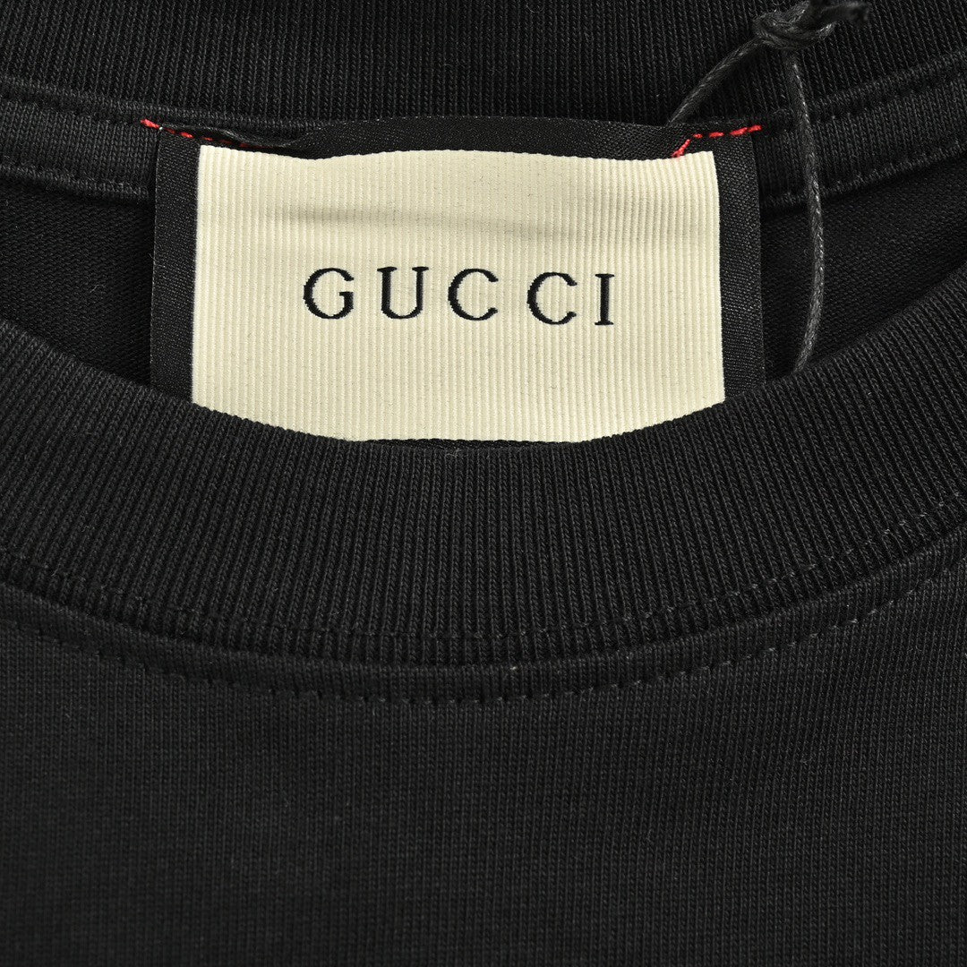 Gucci Vintage Logo T-Shirt (Black)