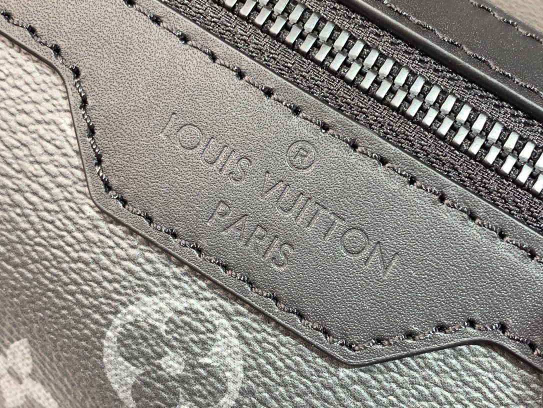 LOUIS VUITTON MONOGRAM ECLIPSE REVERSE PM GRAY