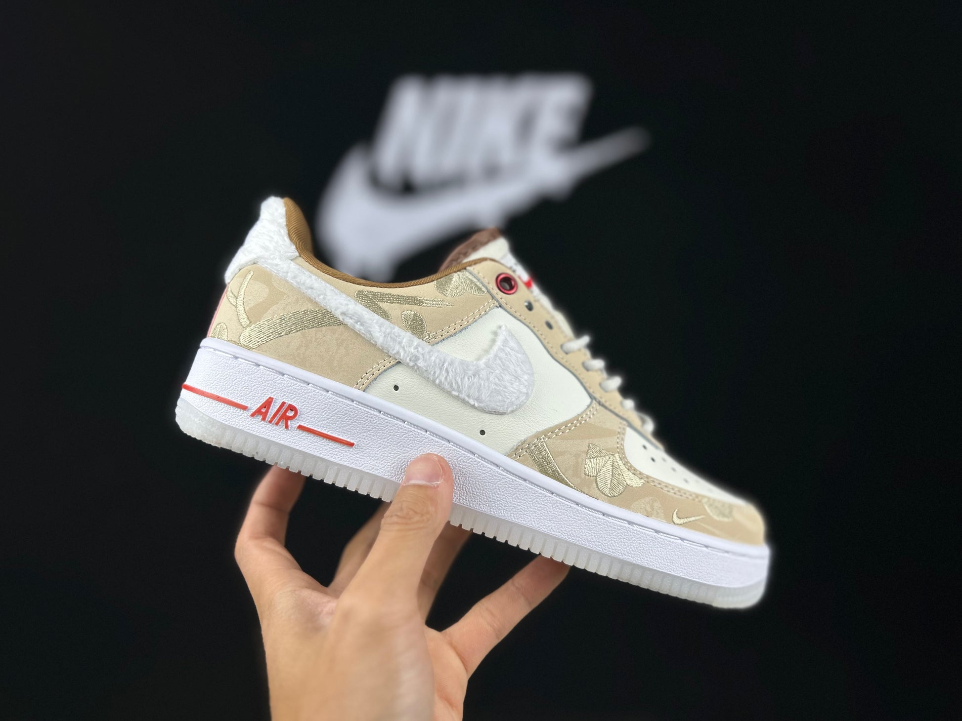 NIKE AIR FORCE 1 "Embroidered Year of the Rabbit"