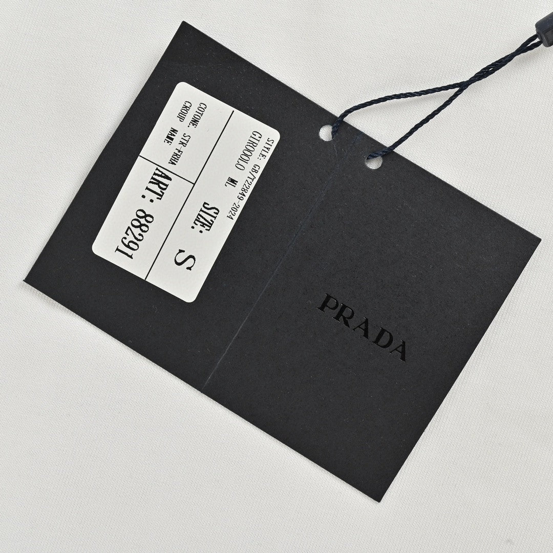 Prada Milano Logo T-Shirt Primereps