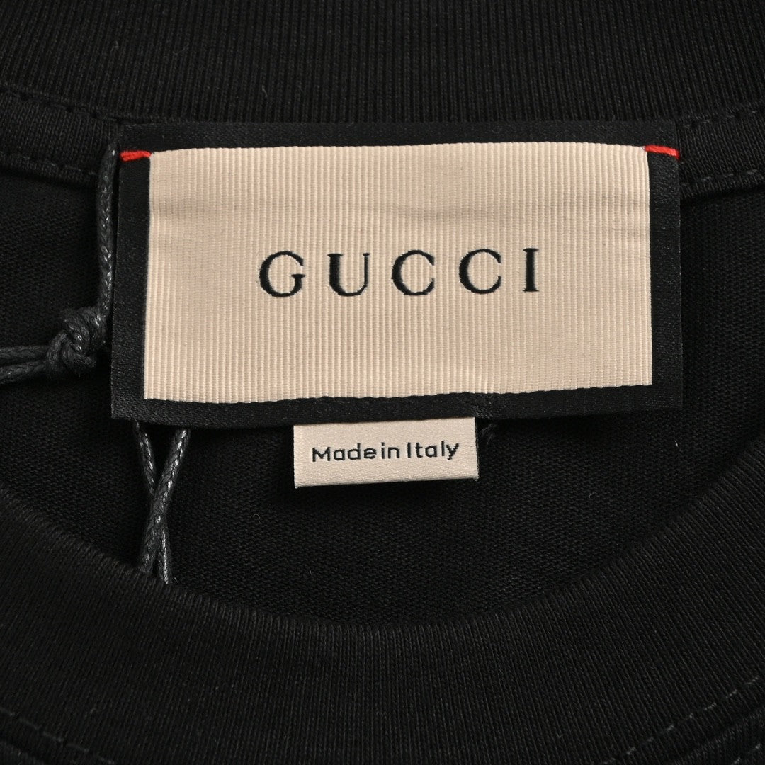 Gucci Graphic T-Shirt (Black)