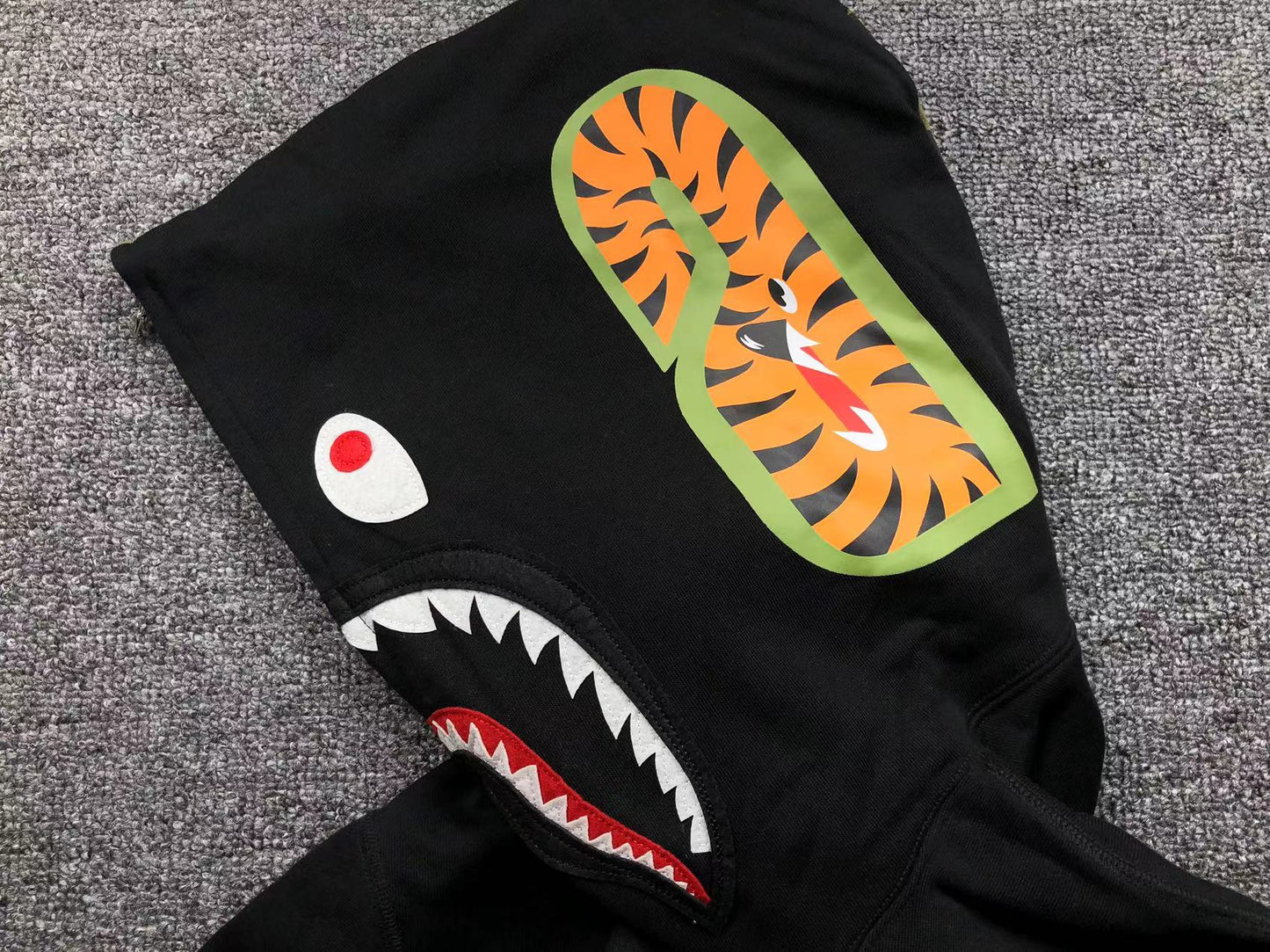 BAPE SHARK FULL ZIP HOODIE BLACK