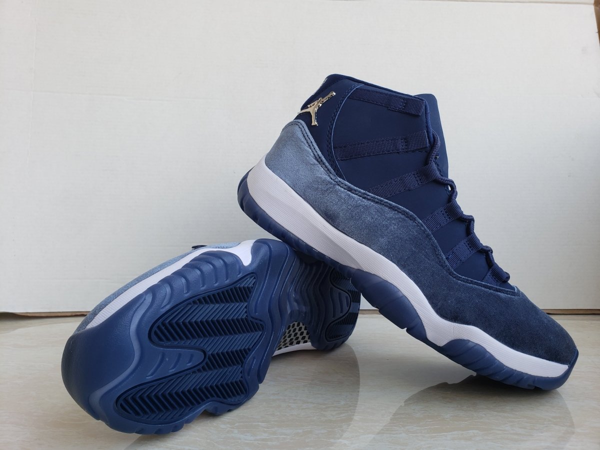 AIR JORDAN 11 "Navy Velvet" - Prime Reps