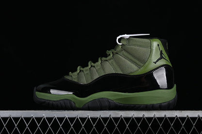 AIR JORDAN 11 RETRO BLACK/GREEN - Prime Reps