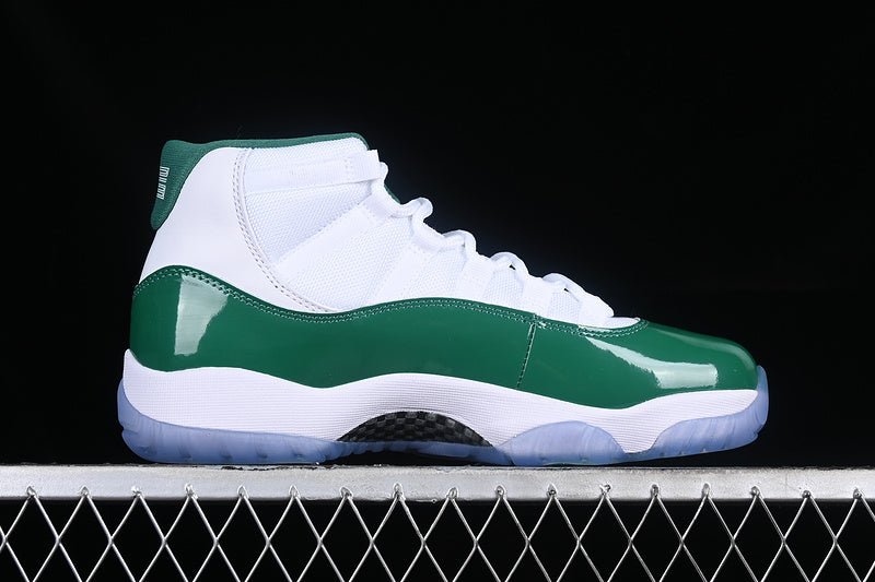 AIR JORDAN 11 RETRO WHITE/GREEN - Prime Reps