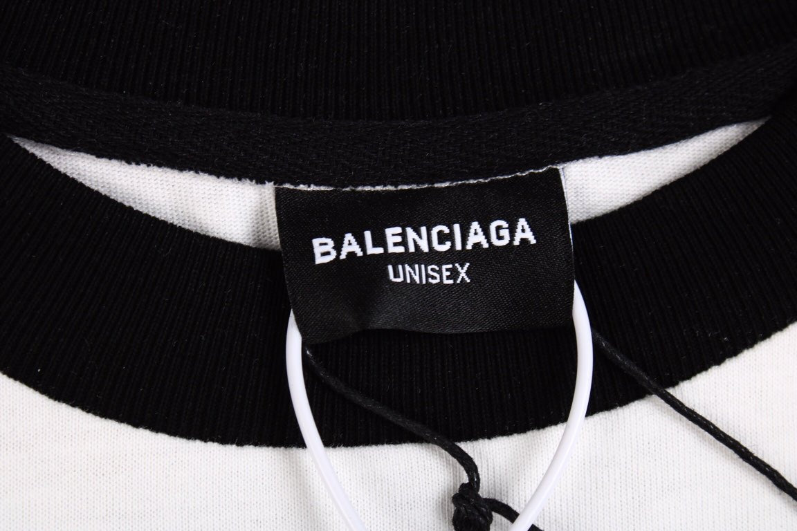 Balenciaga Black and White T-shirt with Logo Print - Prime Reps