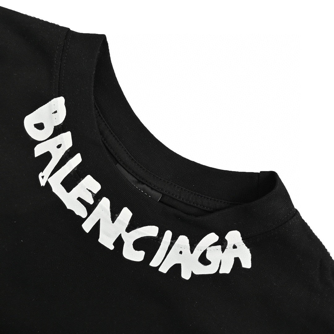 Balenciaga Distorted Logo T-Shirt (Black) - Prime Reps