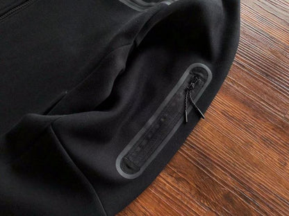 NIKE TECH FLEECE HOODIE x BLACK