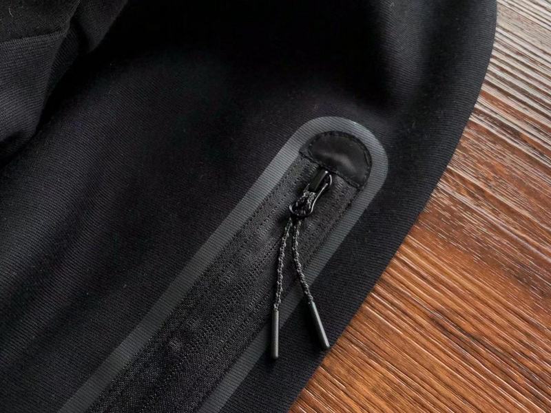 NIKE TECH FLEECE HOODIE x BLACK