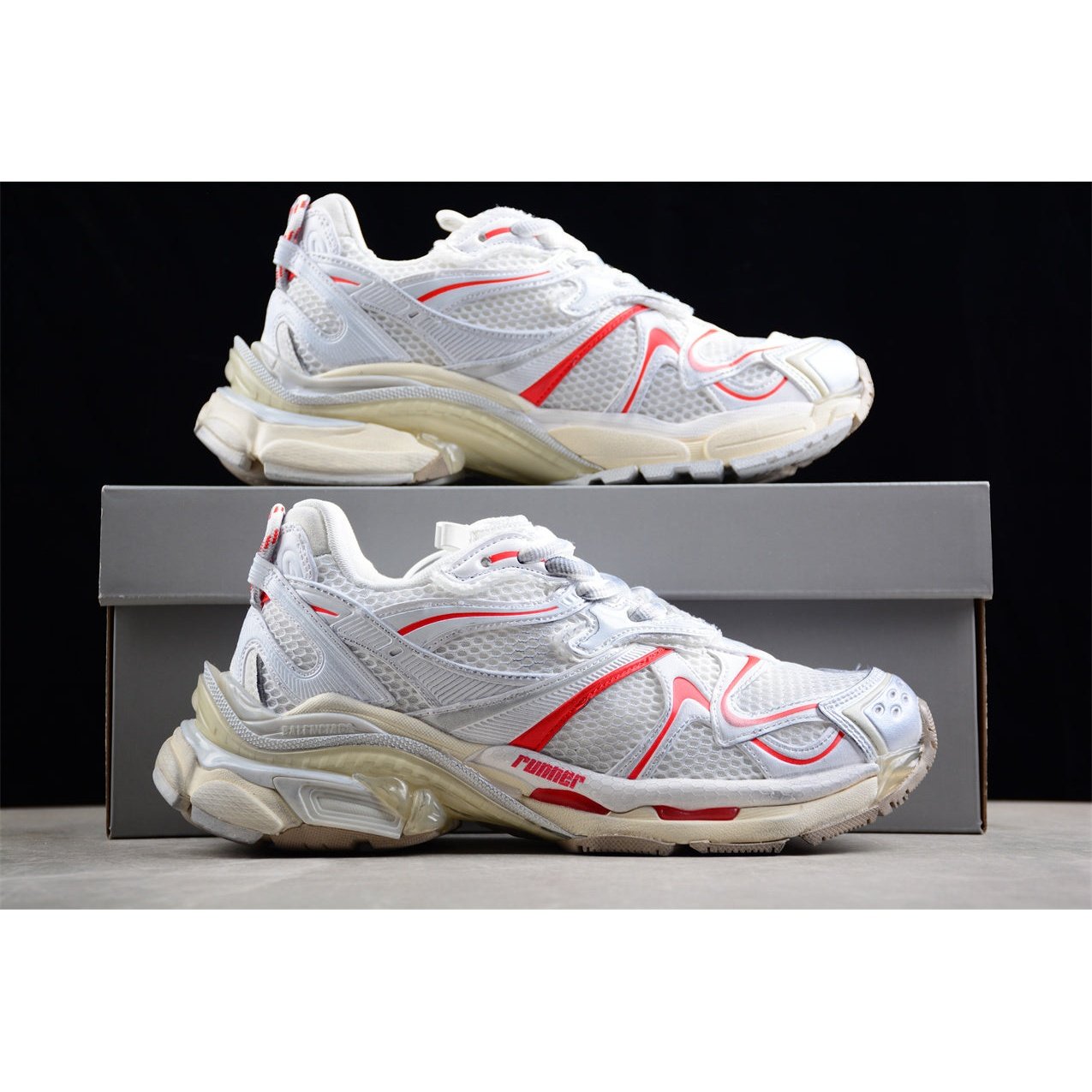 BALENCIAGA RUNNER x WHITE BEIGE RED - Prime Reps