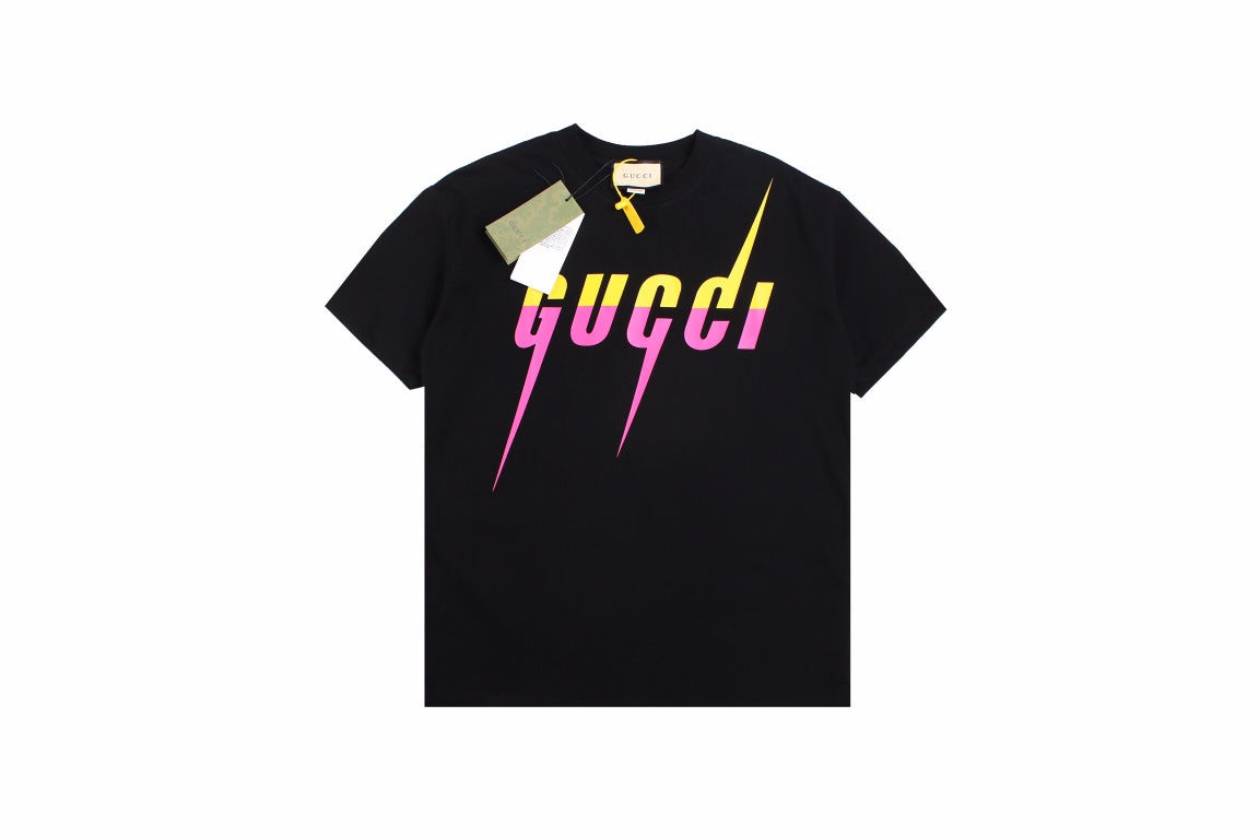 Gucci T-shirt with Retro Logo (Black)