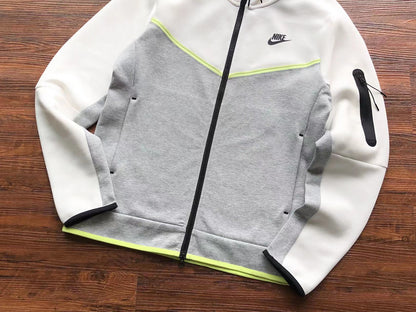 NIKE TECH FLEECE HOODIE x GREY VOLT