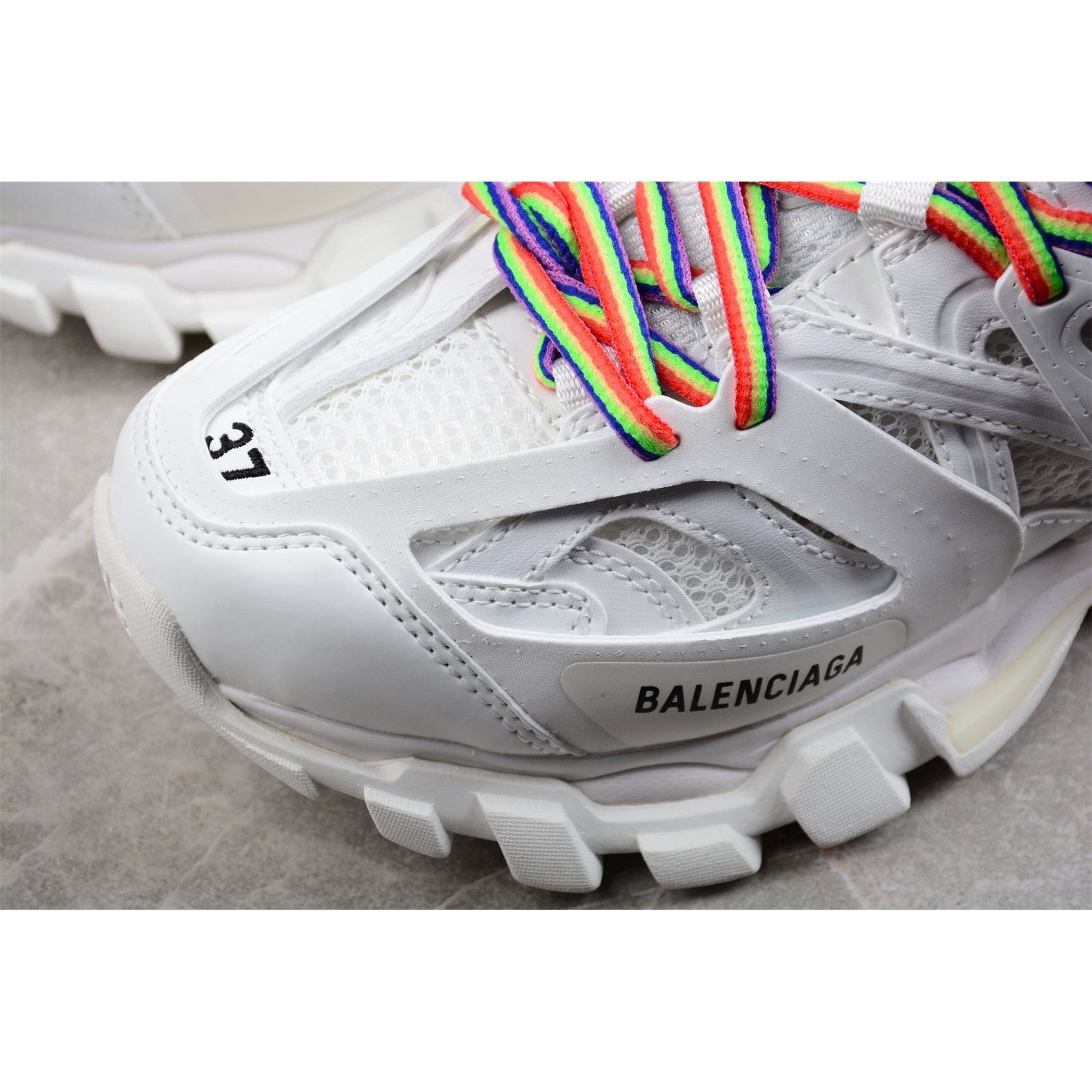 BALENCIAGA TRACK x WHITE COLOR - Prime Reps