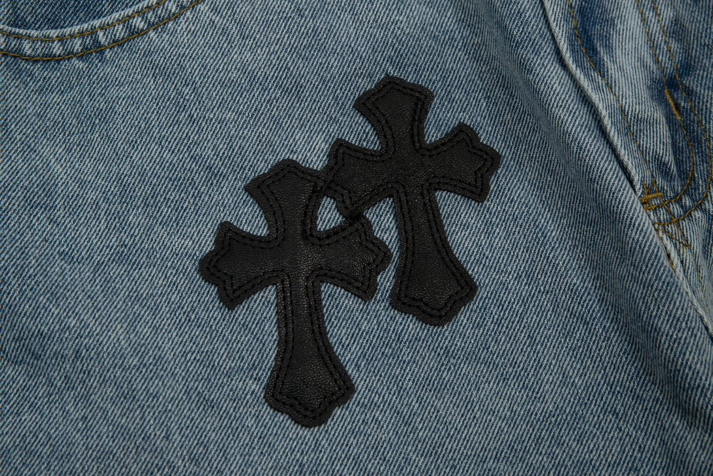 CHROME HEARTS BLACK CROSS PATCH JORTS WASHED DENIM