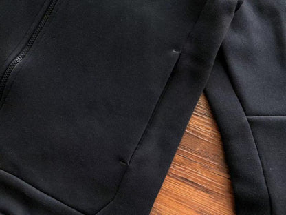 NIKE TECH FLEECE HOODIE x BLACK