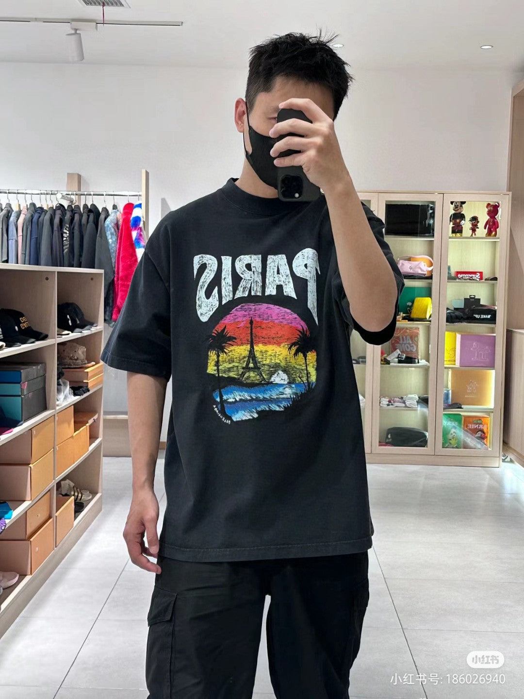 Balenciaga T-Shirt - Paris Graphic