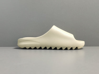 ADIDAS YEEZY SLIDE x BONE - Prime Reps