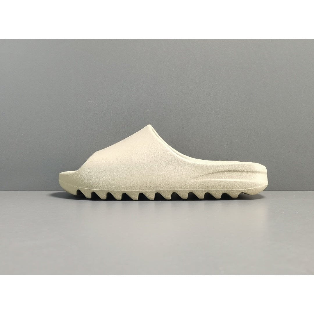 ADIDAS YEEZY SLIDE x BONE - Prime Reps