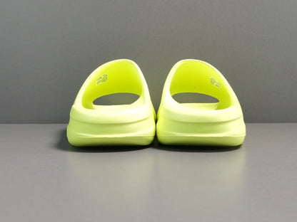 ADIDAS YEEZY SLIDE x GLOW GREEN - Prime Reps