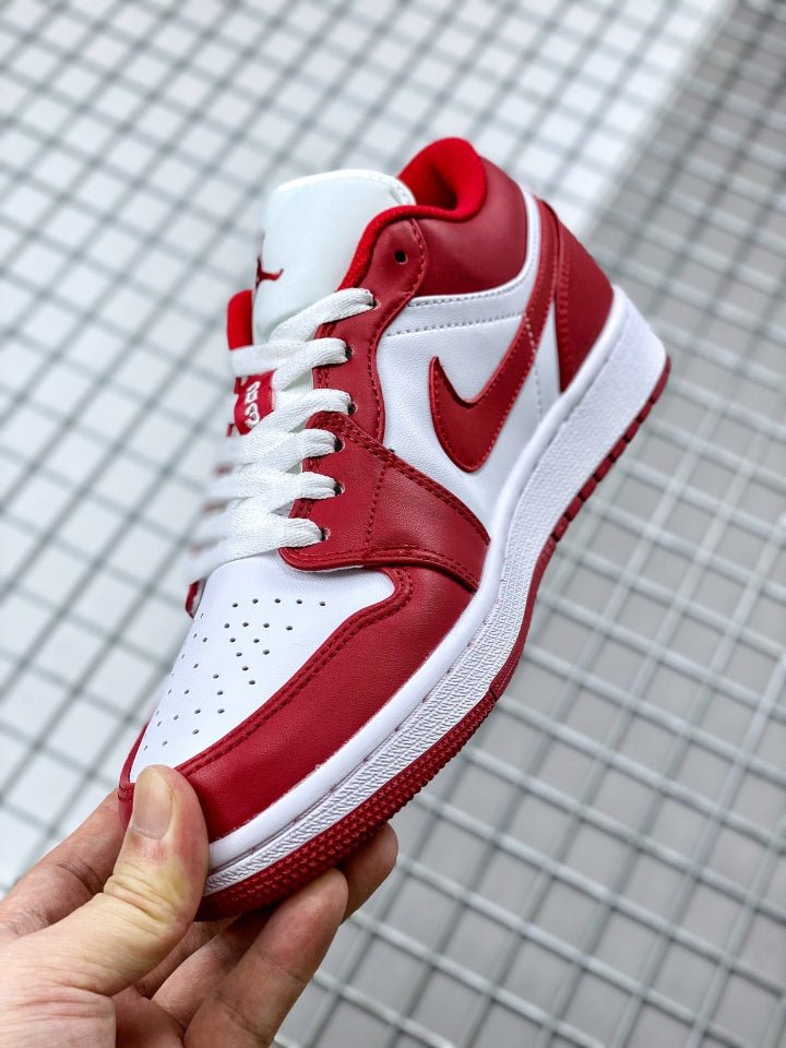 JORDAN 1 LOW x GYM RED WHITE - Prime Reps