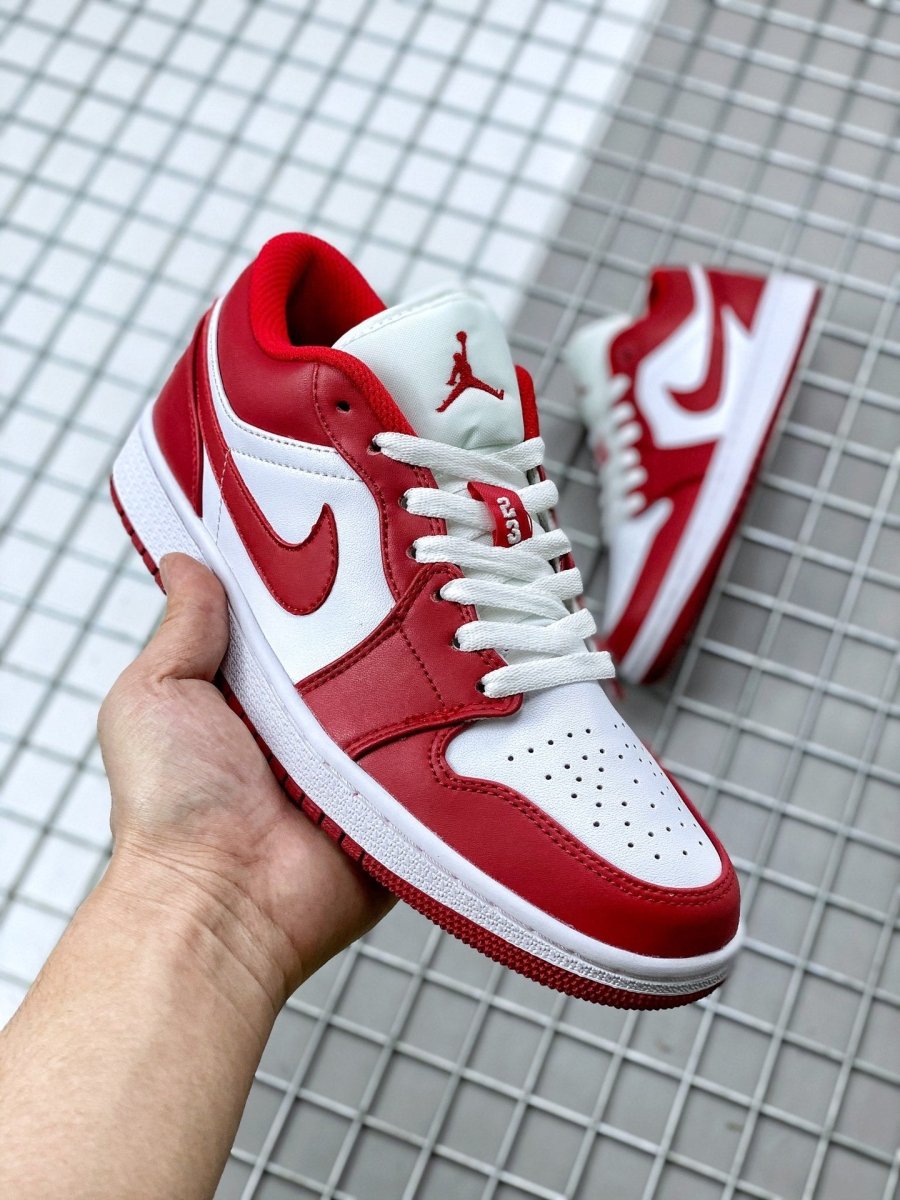 JORDAN 1 LOW x GYM RED WHITE - Prime Reps