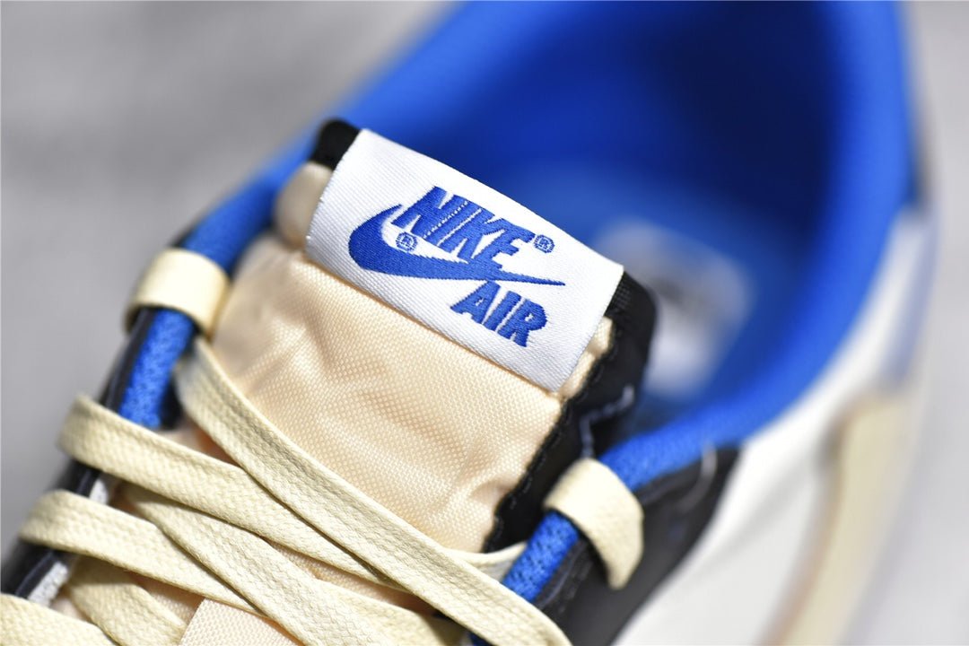 JORDAN 1 LOW x TRAVIS SCOTT FRAGMENT - Prime Reps