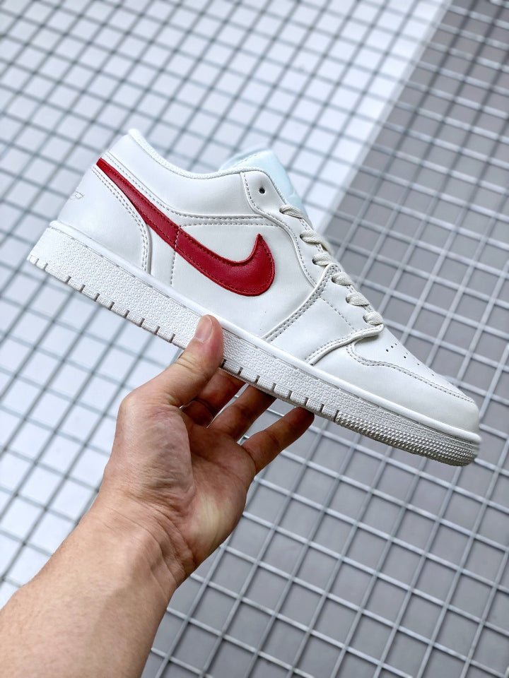 JORDAN 1 LOW x WHITE UNIVERSITY RED - Prime Reps