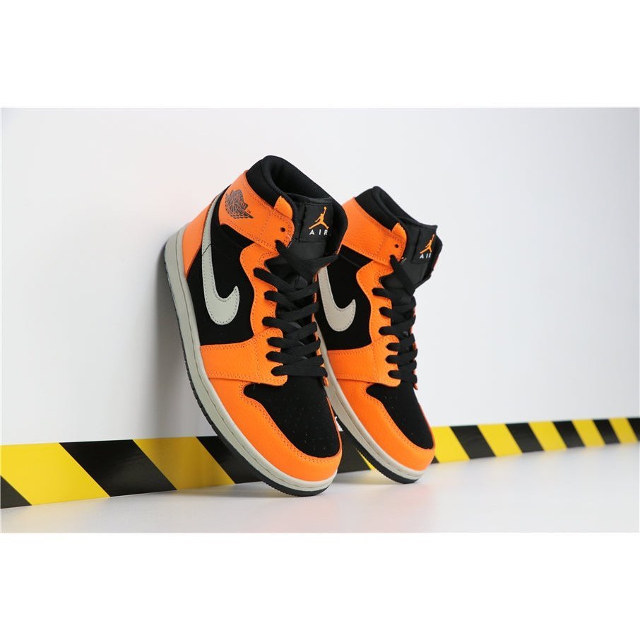 JORDAN 1 MID x BLACK CONE - Prime Reps