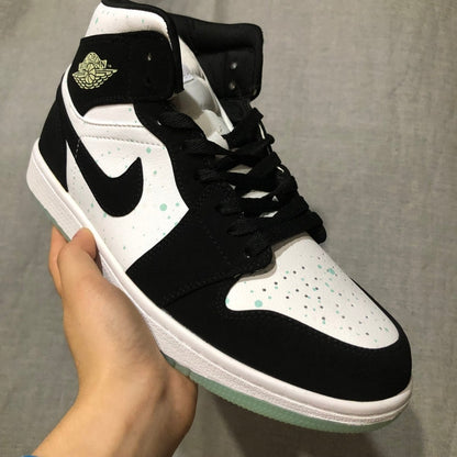 JORDAN 1 MID x BLACK MINT DOTS - Prime Reps